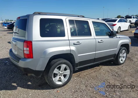 2017 Jeep Patriot Latitude Fwd from USA, damaged, VIN 1C4NJPFA5HD161475